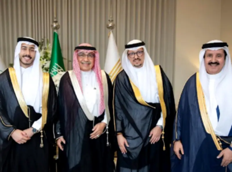 وليد الغامدي يحتفل بعقد قران كريمته على باسل العمري في الرياض