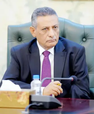 وزير التعليم اليمني: الشراكة مع السعودية طوق نجاة والحوثي حوّل الجامعات لثكنات