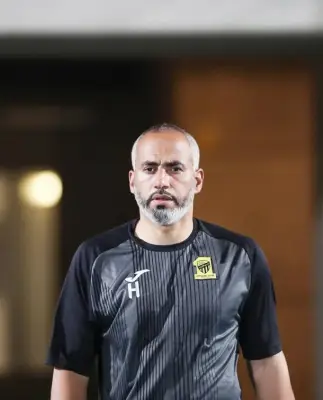 حسين الصادق يعود للعمل الإداري مع أندية روشن بعد خروجه من المنتخب