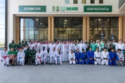 الأمير عبدالعزيز الفيصل يدشن مركز النخبة للرياضات القتالية بجدة
