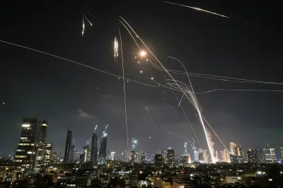 إسرائيل تهدد بالرد على الهجوم الإيراني وترامب يتابع التصعيد