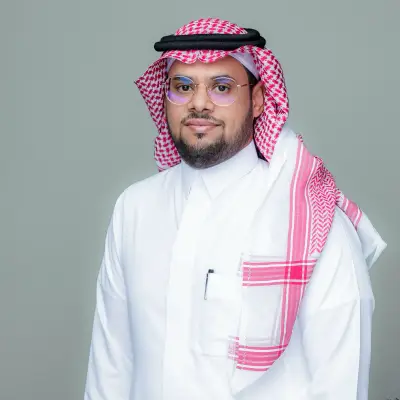 أستاذ بجامعة القصيم: العوامل البيئية لا الوراثة وحدها تسبب قصر النظر عند الأطفال