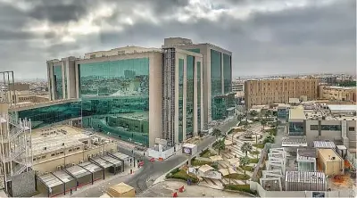 إنقاذ طفل من إصابة رقبة مأساوية في مدينة الملك سعود الطبية