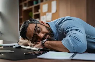 دراسة يابانية: نقص فيتامين B12 وحمض الفوليك قد يسبب الإرهاق المزمن