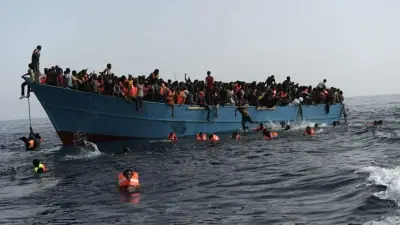 جثث 15 مهاجراً تغسلها الأمواج على سواحل ليبيا