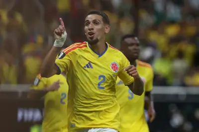 مونيوز ينهي عناد الكونغو وكولومبيا تتصدر وتتأهل لدور الـ32
