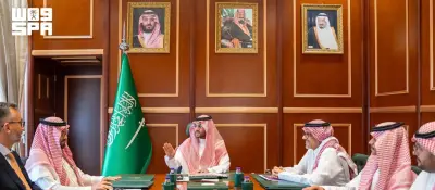نائب أمير حائل يطلع على خطط ومبادرات قطار حلم الصحراء