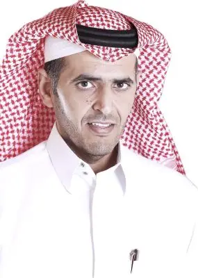 كل شيء في الجامعة لأجل الطالب.. إلا الطالب!