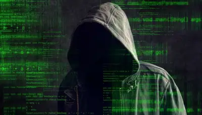 رابط مجهول يوقع مذيعة شهيرة في فخ الاحتيال الإلكتروني