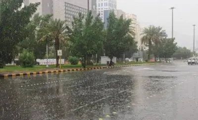 أمطار غزيرة تهطل على محافظات جازان مساء اليوم