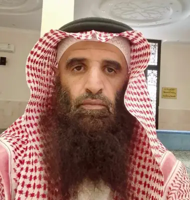 معدي آل حية ينال الدكتوراه مع مرتبة الشرف الأولى في الإرشاد النفسي