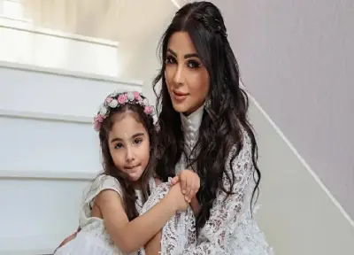 مهيرة عبدالعزيز تنفي خسارة حضانة ابنتها وتنتقد شائعات الذكاء الاصطناعي