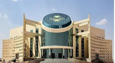 جامعة نجران تحصل على براءة اختراع أمريكية لكبسولة دوائية مخصصة