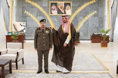 محافظ الطائف يقلد مدير شرطة المحافظة رتبة لواء