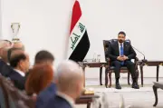 الزيدي يعلن زيارة لواشنطن وصندوق بـ10 مليارات دولار لدعم القطاع الخاص