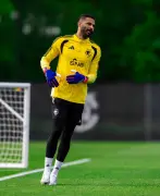 محمد العويس يواجه الأوروغواي للمرة الثانية في مونديال 2026
