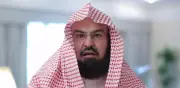 السديس: غسل الكعبة يجسد عناية المملكة المستمرة ببيت الله الحرام
