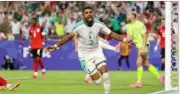 الجزائر والنمسا تتأهلان لدور 32 بكأس العالم بتعادل مثير 3-3 والأرجنتين تهزم الأردن