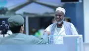 جوازات ميناء جدة تنهي إجراءات مغادرة أولى رحلات الحجاج