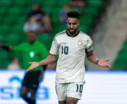 السعودية تهزم بورتوريكو بثلاثية في مباراة توقفت بسبب العواصف