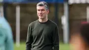 الهلال يتوصل لاتفاق نهائي مع ريتشارد هيوز لتولي منصب المدير الرياضي
