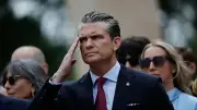 وزير الدفاع الأمريكي يحذر أوروبا من غزو أيديولوجي عبر البحر