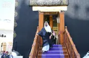 نائب أمير مكة يقود مراسم غسل الكعبة المشرفة نيابة عن خادم الحرمين