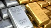 استقرار سعر الذهب وانخفاض الفضة في المعاملات الفورية