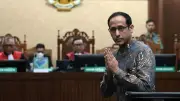 إندونيسيا تسجن وزير التعليم السابق ناظم مكاريم 10 سنوات في قضية فساد