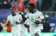 إسماعيلا سار يعادل رقم بابا ديوب كهداف تاريخي للسنغال في المونديال