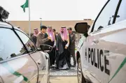 أمير جازان يزور شرطة المنطقة ويطلع على تجهيزات الأمن العام