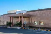 فريق طبي بمستشفى المهد ينقذ مريضاً من إصابة خطيرة في العمود الفقري