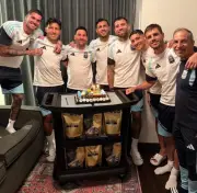 ميسي يحتفل بعيد ميلاده الـ39 في معسكر الأرجنتين بكأس العالم 2026