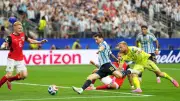 ميسي يقود الأرجنتين لدور الـ32 بثنائية في مرمى النمسا