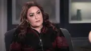 نهال عنبر تنجو من حريق سيارتها على طريق الساحل الشمالي