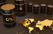أسعار النفط ترتفع أكثر من 1% بفعل التوترات الأمريكية الإيرانية