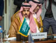بيان رباعي سعودي مصري باكستاني تركي يدعم مفاوضات إيران وأمريكا