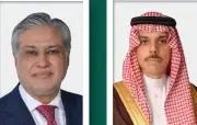 السعودية وباكستان تبحثان التطورات الإقليمية في اتصال وزاري