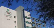 وزارة الصحة تحقق مع طبيبين بشأن الترويج لحقن الإكسوزوم