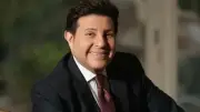 أمسية فنية لتأبين هاني شاكر تستحضر إرثه الغنائي