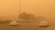 الأرصاد ينبه من أتربة مثارة في الرياض غداً