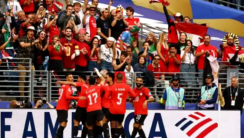 الهلال يكتسح الخلود بثلاثية في دوري روشن السعودي