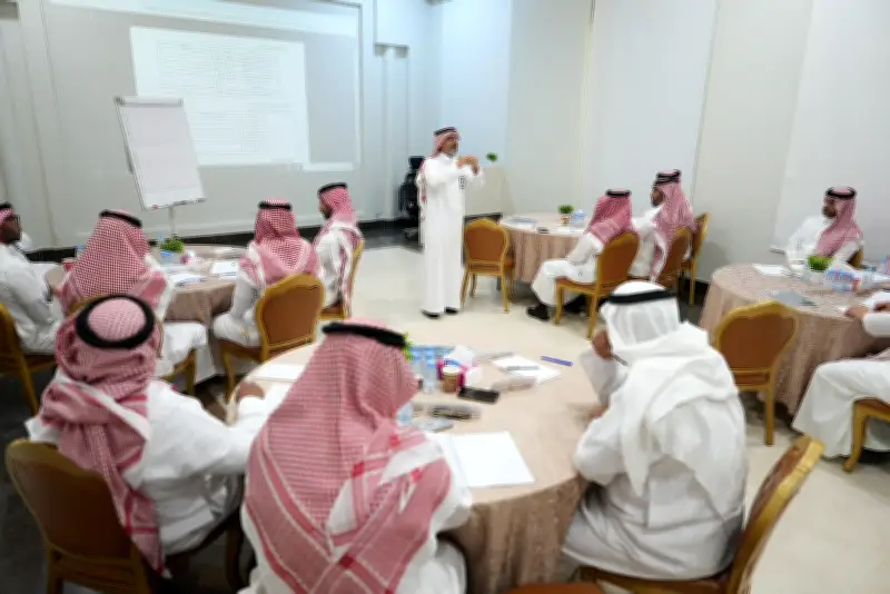 أمانة عسير تزيل ٢٥٠ طناً من النفايات في حملة للنظافة بأبها