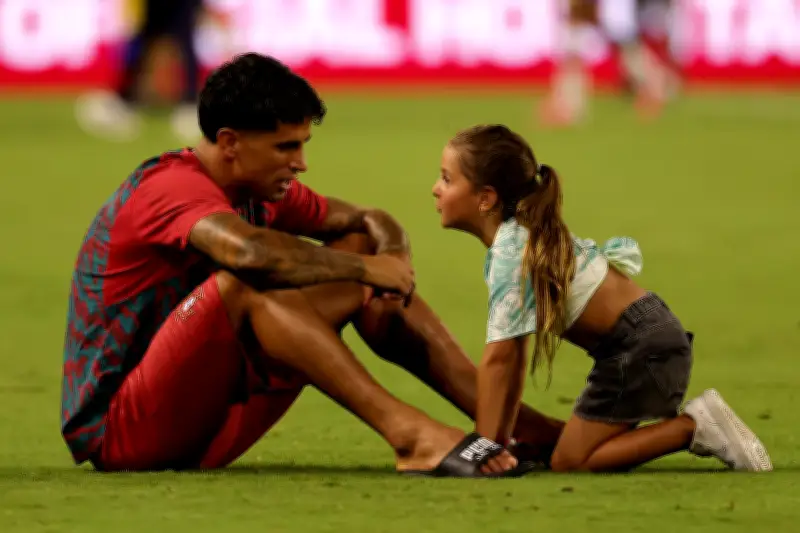 كانسيلو يشترط رحيل إنزاغي للعودة إلى الهلال