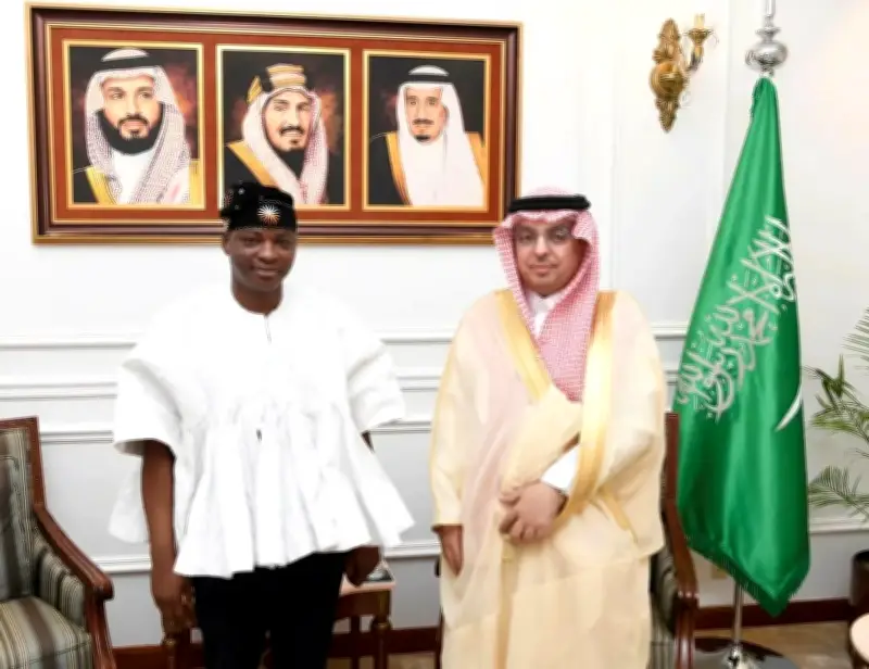 مدير فرع الخارجية بمكة يستقبل القنصل العام الغاني