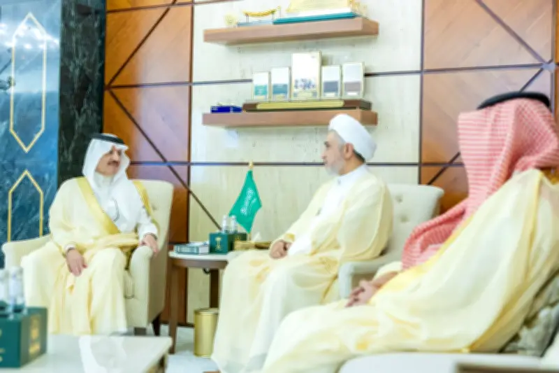 أمير الشرقية يستقبل قاضي الأوقاف والمواريث بالقطيف