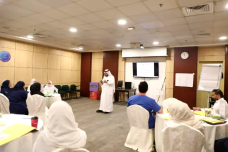 مجمع الملك عبدالله الطبي بجدة يدرب 20 ممرضًا على إعداد المدربين