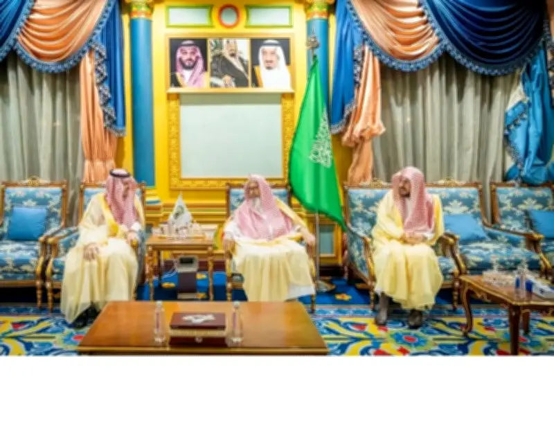 المفتي العام يثني على جهود ديوان المظالم في تطوير القضاء الإداري