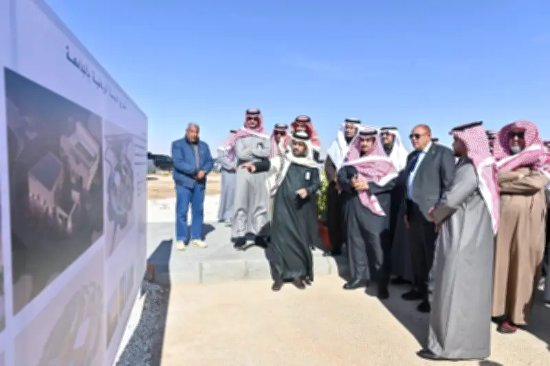 رئيس جامعة المجمعة يتابع تنفيذ المدينة الرياضية ويؤكد تسريع الإنجاز
