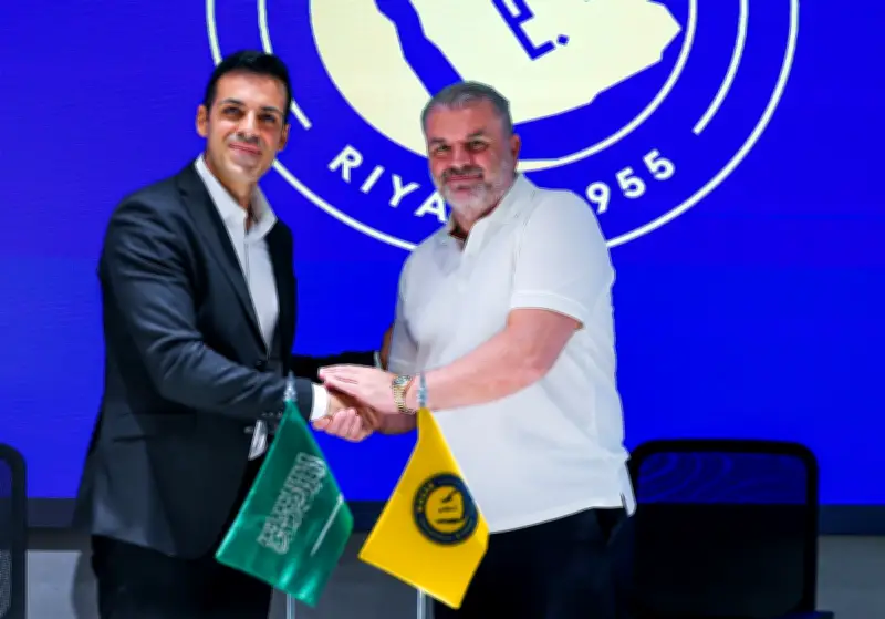 بوستيكوغلو يبدأ مهمته مع النصر ويؤكد: جئت لأحرز الألقاب